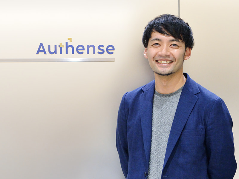 原点は学生時代の熱狂。「ワーク・アズ・ライフ」を体現し、選手の市場価値を最大化する髙倉 裕紀の信念
